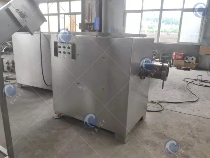 بيع آلة فرم اللحم التجارية