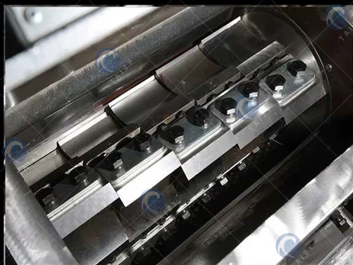 Подробности о косторезной машине