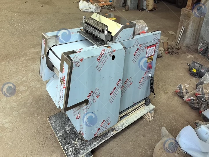 commercial chicken cutter