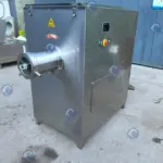 آلة طحن اللحوم