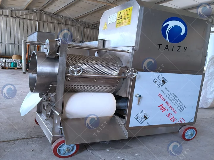 Fish meat bone separator machine exported to Ecuador