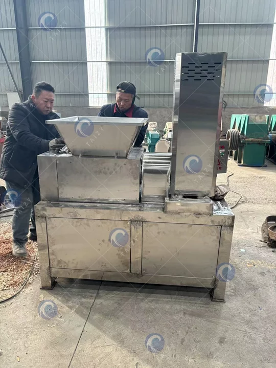 Meat Shredder 6 Meat shredder