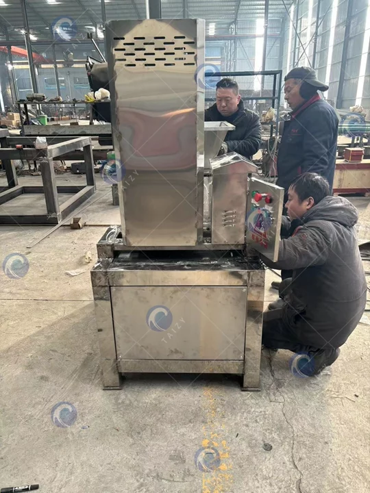 Meat Shredder 4 Industrial meat shredder