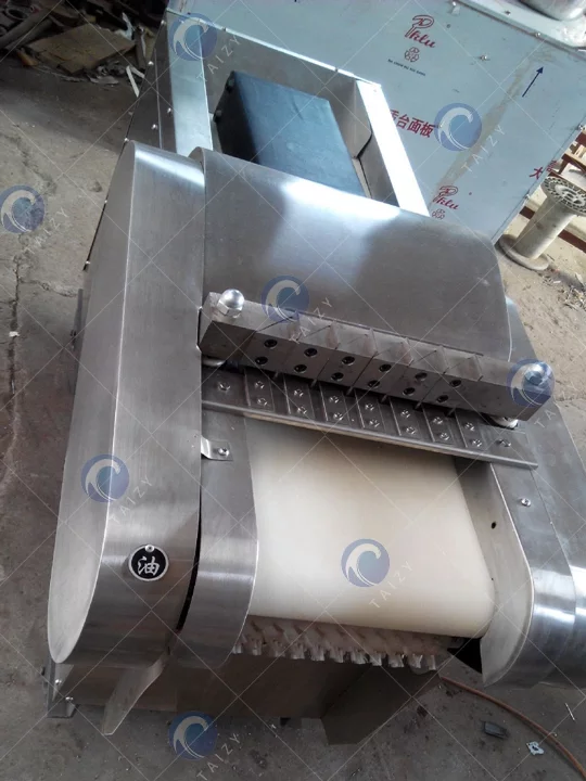 High capacity meat dicing machine