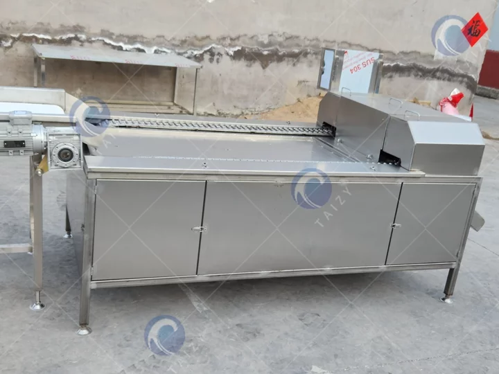 Chicken Feet Cutter 4 Chicken feet cutter for sale