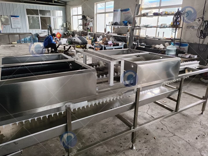 Egg Washing Machine 6 Egg washing machine factory