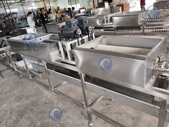 Egg Washing Machine 4 Egg cleaning machine